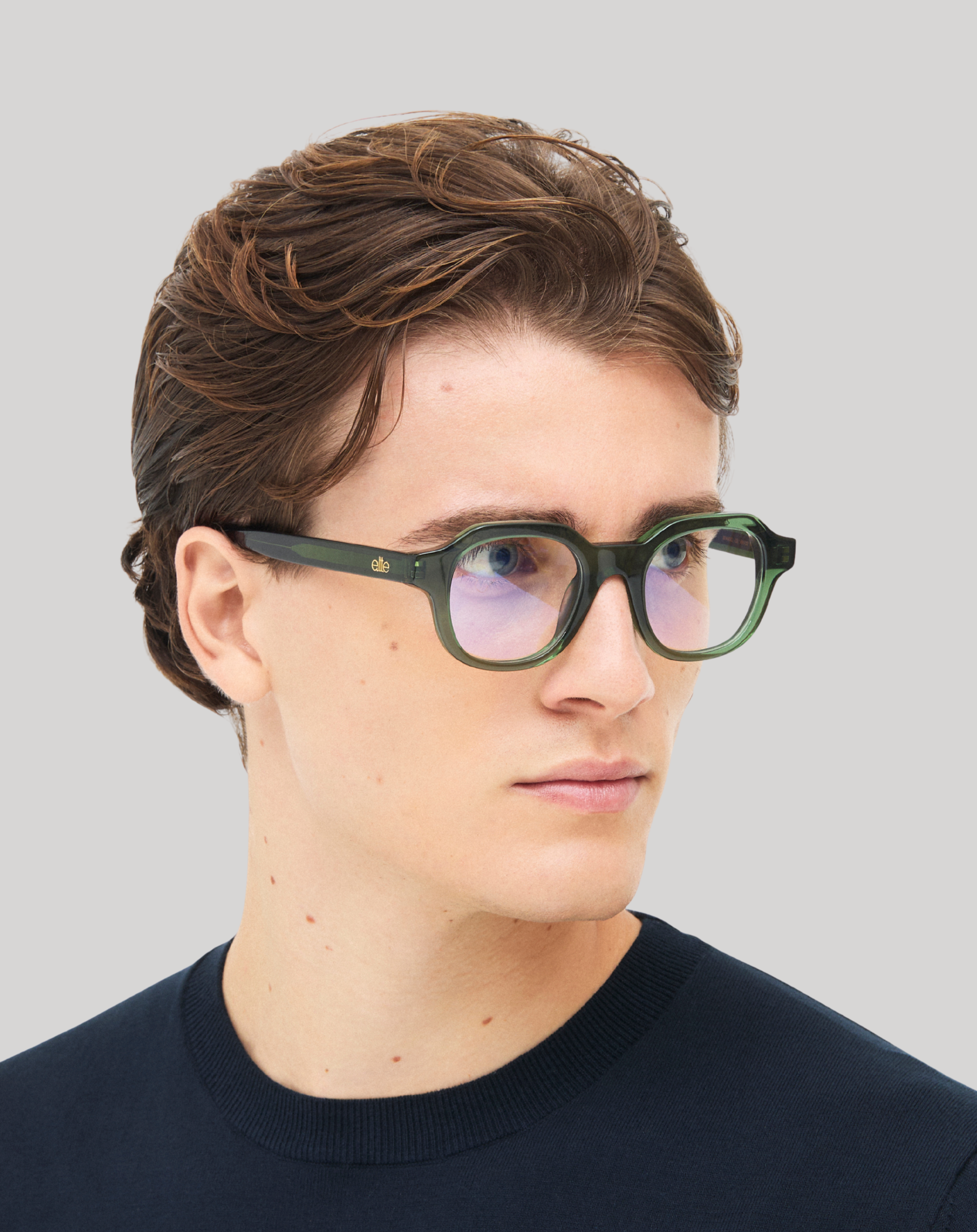 Brando#Color_Montatura Verde lucido