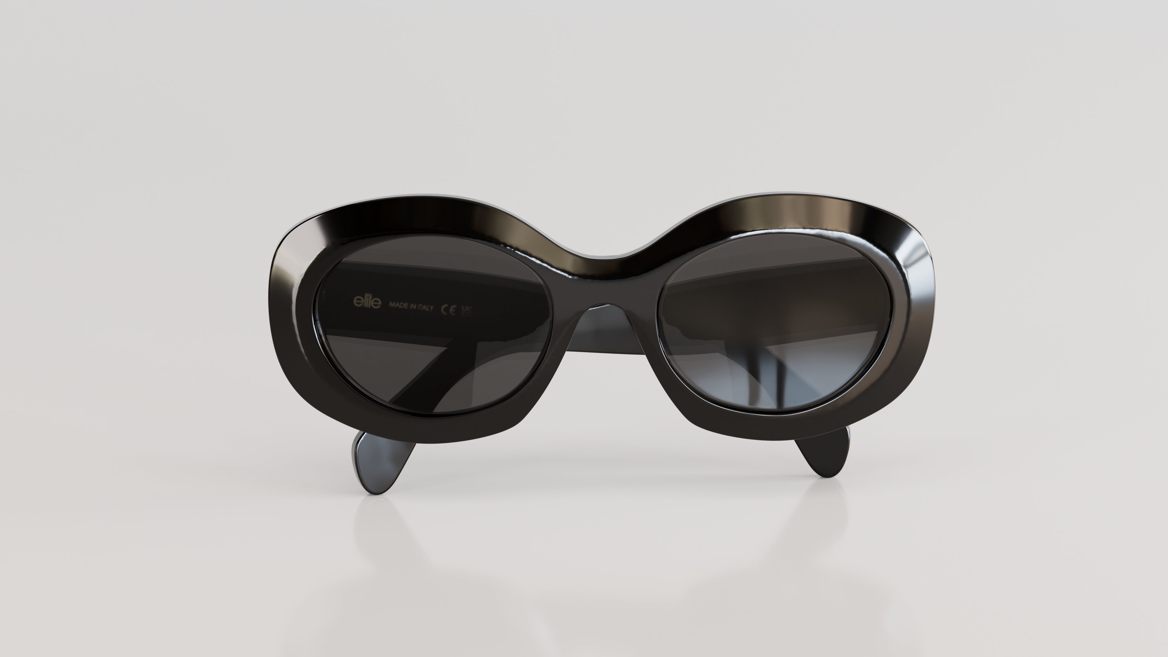 Lola#Color_Montatura Nero Lucido con Lente Fumo